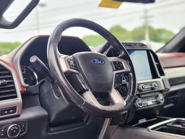 2022 Ford F-350SD Platinum