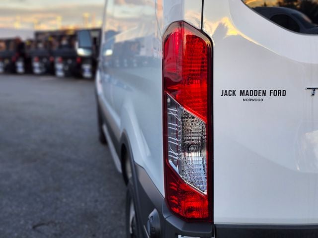 2024 Ford Transit-250 Base Low Roof Cargo