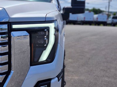 2025 GMC Sierra 2500HD Denali