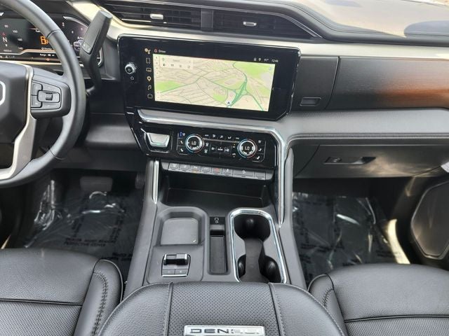 2025 GMC Sierra 2500HD Denali