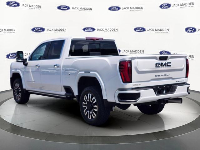 2025 GMC Sierra 2500HD Denali