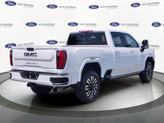 2025 GMC Sierra 2500HD Denali