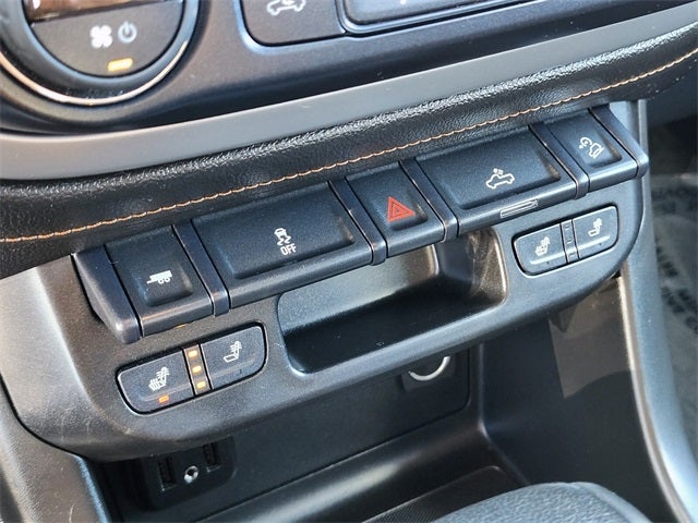 2021 GMC Canyon AT4 w/Cloth