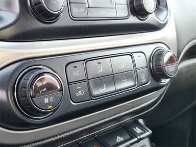 2018 GMC Canyon SLE1