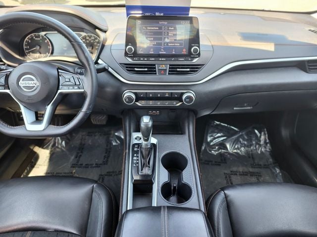 2021 Nissan Altima 2.0 SR