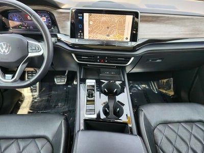 2024 Volkswagen Atlas 2.0T SEL Premium R-Line