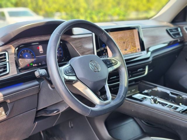 2024 Volkswagen Atlas 2.0T SEL Premium R-Line