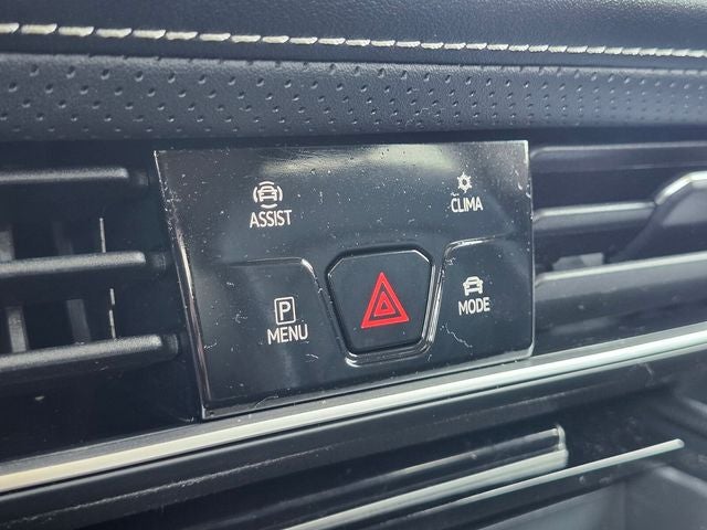 2024 Volkswagen Atlas 2.0T SEL Premium R-Line
