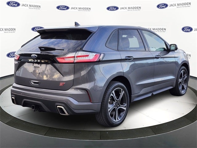 2022 Ford Edge ST