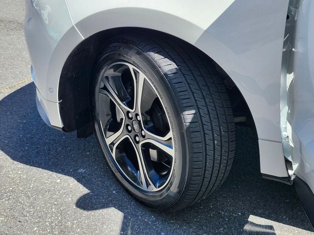2022 Ford Edge ST