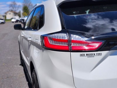2022 Ford Edge ST