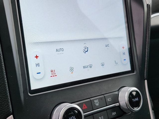 2022 Ford Edge ST Line