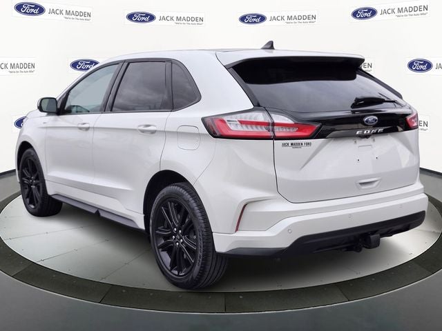2022 Ford Edge ST Line
