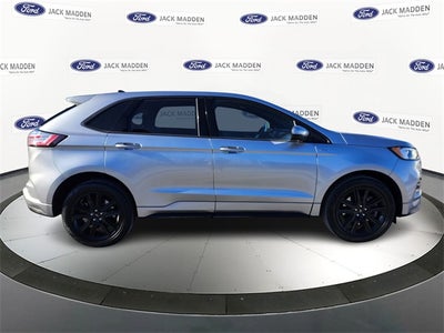 2022 Ford Edge ST Line