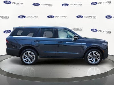 2025 Lincoln Navigator Reserve