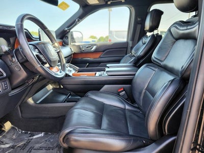 2019 Lincoln Navigator L Select