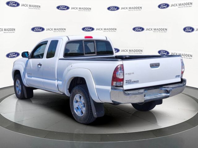 2015 Toyota Tacoma Base