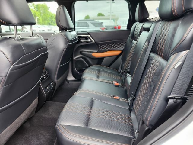 2022 Mitsubishi Outlander SEL