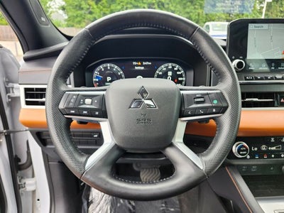 2022 Mitsubishi Outlander SEL