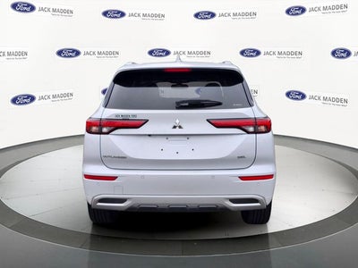 2022 Mitsubishi Outlander SEL