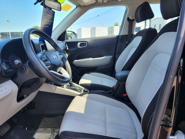 2022 Hyundai Venue SEL