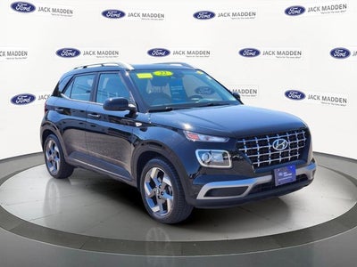 2022 Hyundai Venue SEL