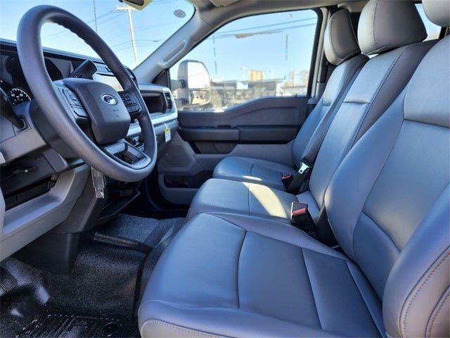 2025 Ford F-550SD XL DRW