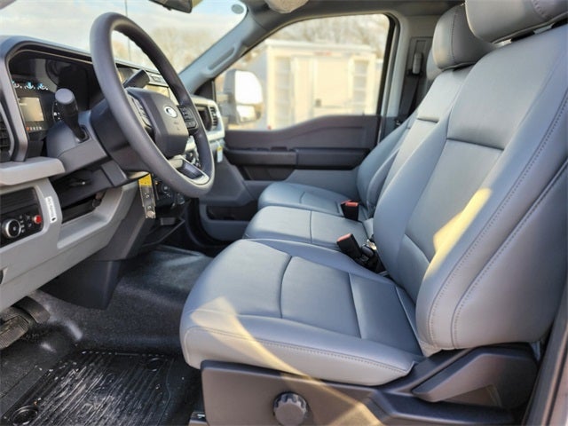 2025 Ford F-550SD XL DRW