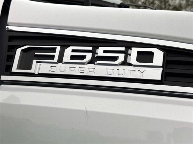 2025 Ford F-650SD Base