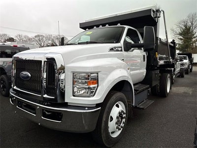 2025 Ford F-650SD Base