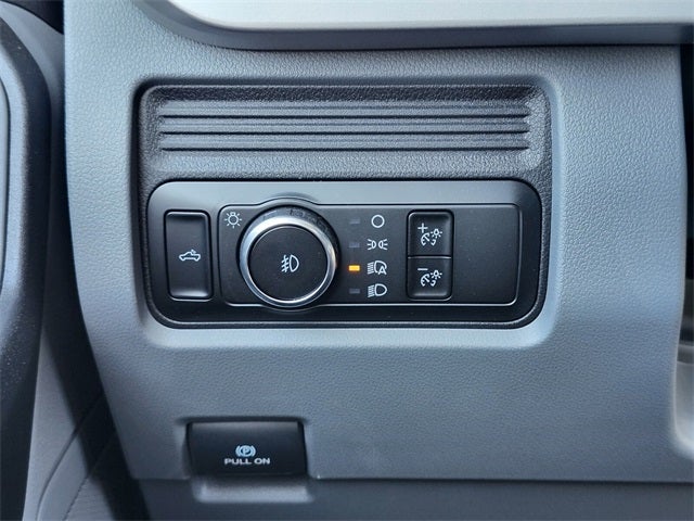 2025 Ford F-350SD XL DRW w/ Reading Steel Service Body