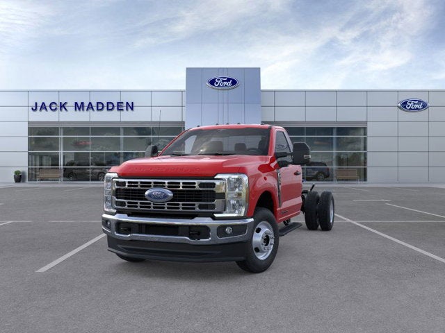 2025 Ford F-350SD XL DRW w/ Reading Steel Service Body