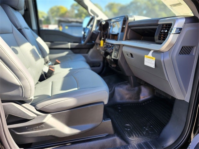 2025 Ford F-550SD XL DRW