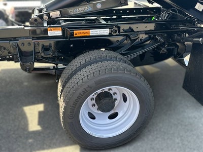 2025 Ford F-550SD XL DRW