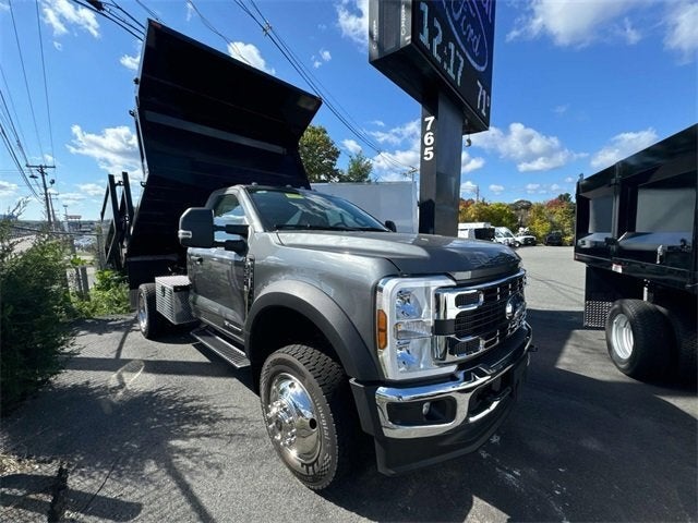 2024 Ford F-550SD XL DRW w/ 9' Super Hauler Landscape Body