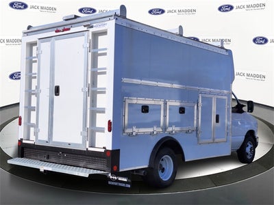 2026 Ford E-350SD Base Cutaway