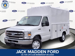 2026 Ford E-350SD Base Cutaway