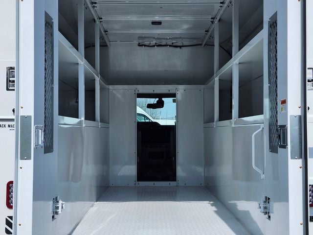 2026 Ford E-350SD Base Cutaway