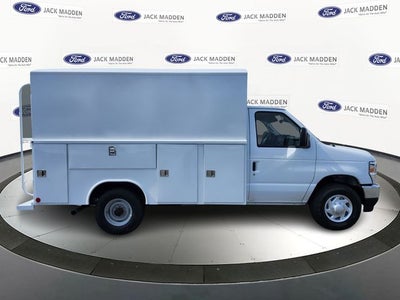 2026 Ford E-350SD Base Cutaway