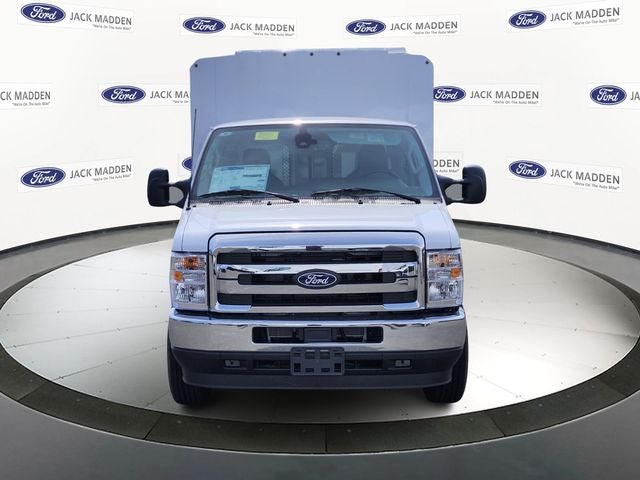 2026 Ford E-350SD Base Cutaway