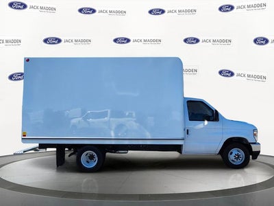 2027 Ford E-350SD Base Cutaway