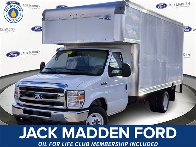2026 Ford E-350SD Base Cutaway
