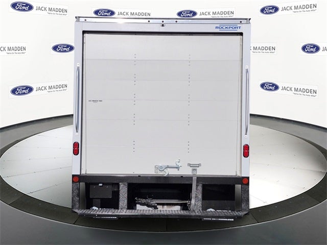 2026 Ford E-350SD Base Cutaway