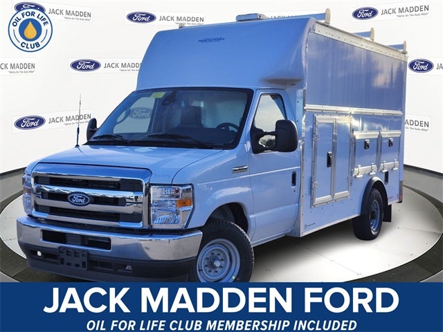 2026 Ford E-350SD Base Cutaway