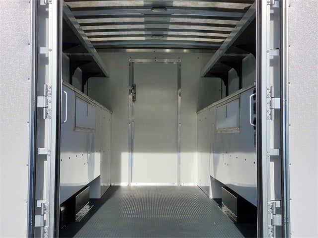 2026 Ford E-350SD Base Cutaway