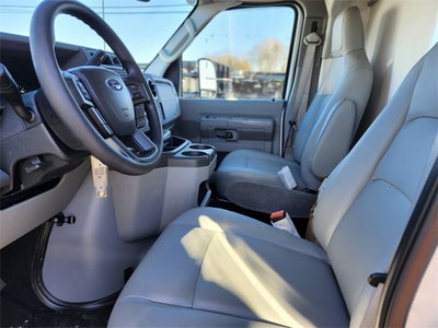 2026 Ford E-350SD Base Cutaway