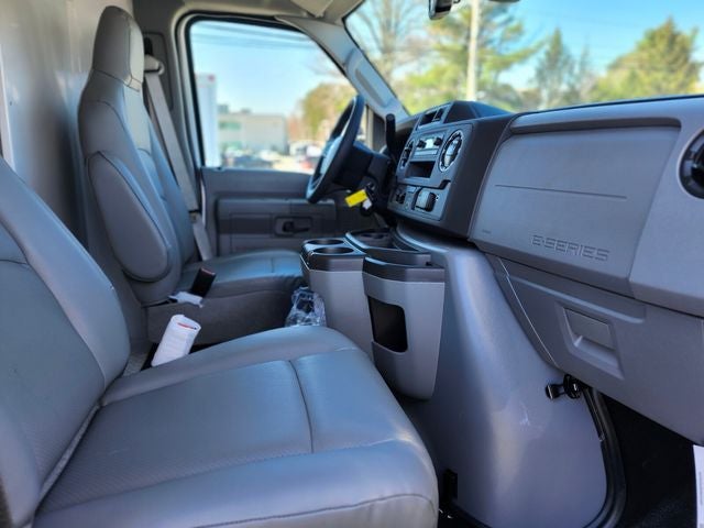 2026 Ford E-350SD Base Cutaway