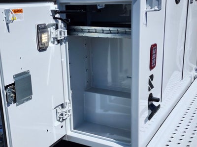 2026 Ford E-350SD Base Cutaway