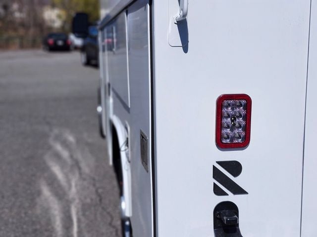 2026 Ford E-350SD Base Cutaway