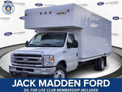 2026 Ford E-450SD Base DRW